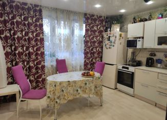 Продаю двухкомнатную квартиру, 75.5 м2, Новосибирск, Спортивная улица, 23