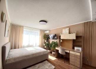 Продается 2-комнатная квартира, 62.7 м2, Тюмень, Широтная улица, 170к4, ЖК Юбилейный