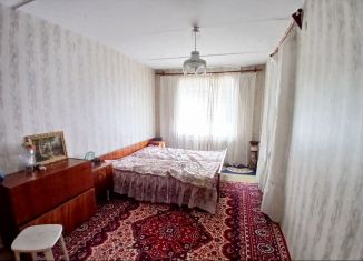 Продаю 4-комнатную квартиру, 77.7 м2, поселок городского типа Благовещенка, улица 40 лет Октября, 6А