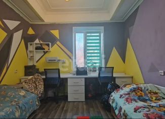 Продажа 2-комнатной квартиры, 52.8 м2, Озёрск, проспект Победы, 11