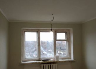 Продаю комнату, 13.1 м2, Великие Луки, улица Дружбы, 5к2