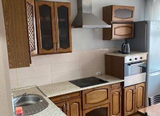 Сдача в аренду однокомнатной квартиры, 46 м2, Тюменская область, Широтная улица, 94