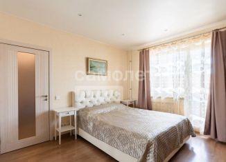Продаю 2-ком. квартиру, 52 м2, Санкт-Петербург, Наличная улица, 40к5, метро Зенит