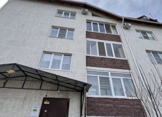 Продается однокомнатная квартира, 30 м2, Сибай, улица Куйбышева, 12/1