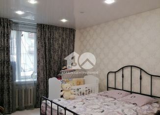 Продаю 3-ком. квартиру, 74 м2, Новосибирск, улица Мира, 46, метро Студенческая