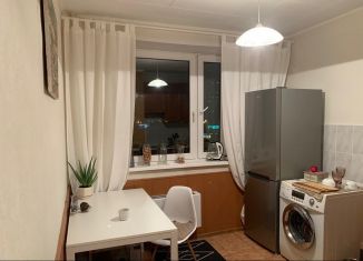 Сдаю в аренду 1-ком. квартиру, 36 м2, Зеленоград, Зеленоград, к931