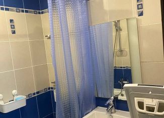 Продается 2-ком. квартира, 58.5 м2, Сыктывкар, Октябрьский проспект, 92, Центральный район