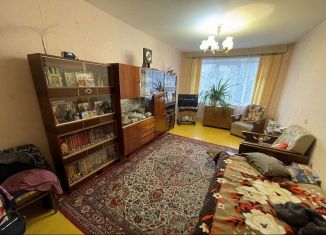 Продам 3-комнатную квартиру, 66.2 м2, Челябинск, Комсомольский проспект, 84А, Курчатовский район