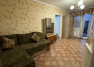 2-комнатная квартира в аренду, 46 м2, Ломоносов, Александровская улица, 33