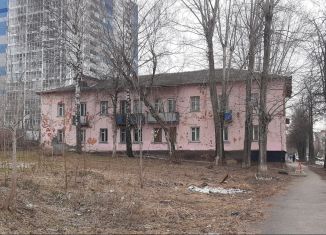 Продается 2-ком. квартира, 43 м2, Пермь, улица Нефтяников, 41