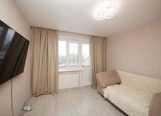 Продаю однокомнатную квартиру, 30.2 м2, Ярославль, улица Строителей, 3к2