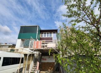 Гараж на продажу, село Дивноморское, Горная улица