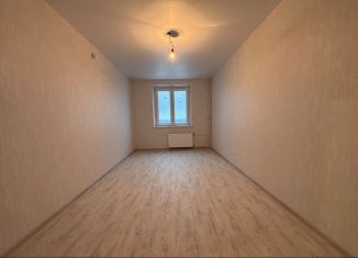 Продажа 2-ком. квартиры, 55 м2, Челябинск, улица Хохрякова, 36