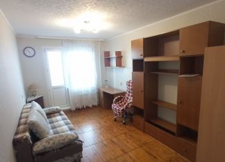 Сдача в аренду 1-ком. квартиры, 32 м2, Екатеринбург, улица Данилы Зверева, 28