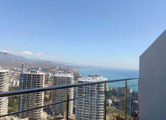 Сдаю квартиру студию, 38.1 м2, Алушта, Западная улица, 4к2