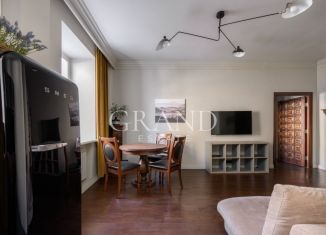 Продаю 2-ком. квартиру, 60 м2, Москва, Комсомольский проспект, 14/1к3, метро Парк культуры