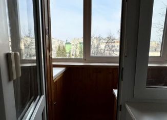 Аренда 1-ком. квартиры, 36 м2, Чебоксары, улица Кадыкова, 2