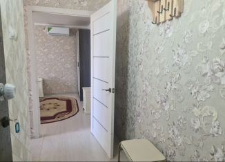 Сдается однокомнатная квартира, 32 м2, Дагестан, улица Расулбекова, 10А