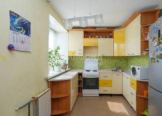 Продается 2-комнатная квартира, 40.4 м2, Новосибирск, улица Котовского, 35, метро Студенческая