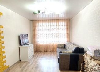 Продается двухкомнатная квартира, 41 м2, Комсомольск-на-Амуре, улица Васянина, 6