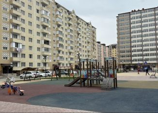 Продам 2-комнатную квартиру, 78 м2, Каспийск, 11-я линия, 43