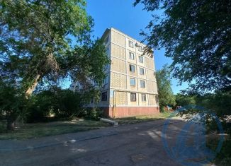 Продам трехкомнатную квартиру, 61 м2, Оренбургская область, улица Шевченко, 44А