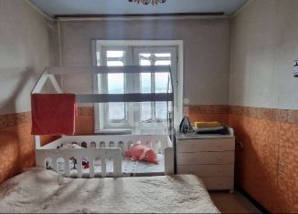Продается трехкомнатная квартира, 64.5 м2, Кемеровская область, проспект Шахтёров, 17