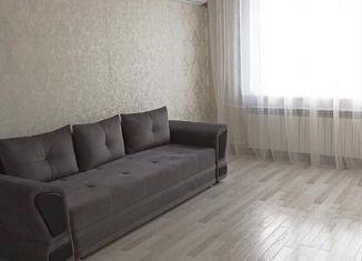 Сдаю 1-комнатную квартиру, 36 м2, Махачкала, проспект Али-Гаджи Акушинского, 90
