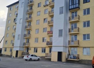 Продам 1-комнатную квартиру, 39 м2, Кабардино-Балкариия, улица Хужокова, 145Е