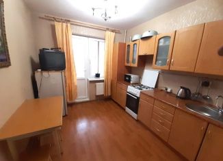 Продается 2-комнатная квартира, 51 м2, Калининград, Автомобильная улица, 25