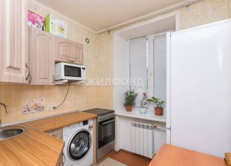 Продажа 2-комнатной квартиры, 37.3 м2, Новосибирск, метро Заельцовская, Красногорская улица, 43