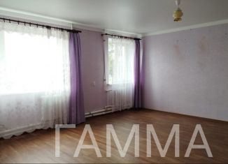 Продам двухкомнатную квартиру, 53 м2, станица Кавказская, улица Ленина, 156