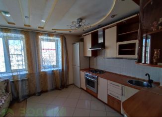 Продается 3-комнатная квартира, 61.4 м2, Канаш, улица Машиностроителей, 27