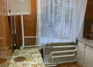 Сдам 2-комнатную квартиру, 44 м2, город Морозовск, улица Луначарского, 153