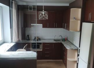 Сдаю в аренду двухкомнатную квартиру, 42 м2, Севастополь, проспект Юрия Гагарина, 6А