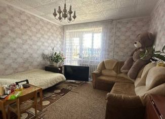 Продаю двухкомнатную квартиру, 55 м2, село Кушнаренково, Октябрьская улица, 80