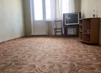 Продам 2-комнатную квартиру, 44 м2, Петропавловск-Камчатский, Батарейная улица, 8