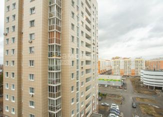 Продам 2-ком. квартиру, 72.2 м2, Кемерово, проспект Шахтёров, 74А
