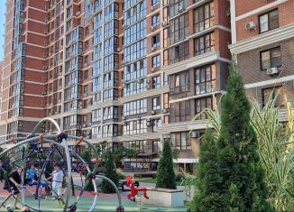 Продажа двухкомнатной квартиры, 71.7 м2, Краснодар, Карасунский округ