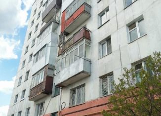 Продам однокомнатную квартиру, 33 м2, Златоуст, проспект имени Ю.А. Гагарина, 2-я линия, 4