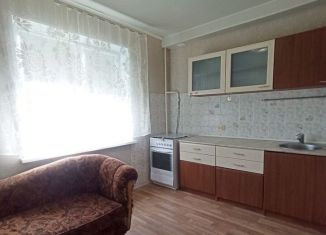 Продается 1-комнатная квартира, 37.4 м2, Оренбургская область, улица Родимцева, 9
