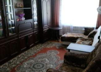 Продается 3-комнатная квартира, 56.4 м2, Пермский край, улица Ленина, 56