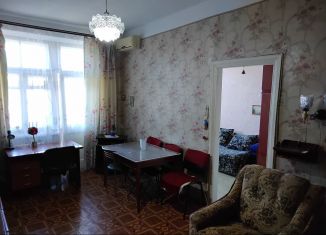 Продажа 2-комнатной квартиры, 42.2 м2, Крым, улица Щербака, 21