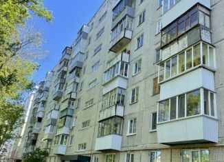 Продам двухкомнатную квартиру, 54 м2, Ульяновская область, Камышинская улица, 43