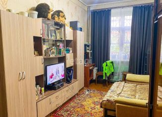 Двухкомнатная квартира на продажу, 59 м2, Екатеринбург, улица Баумана, 6, метро Машиностроителей