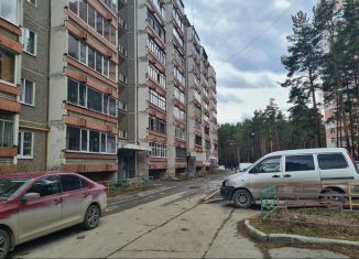 3-комнатная квартира на продажу, 63 м2, Екатеринбург, метро Уральская, Техническая улица, 152