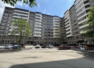 Продажа двухкомнатной квартиры, 62 м2, Минеральные Воды, Советская улица, 78