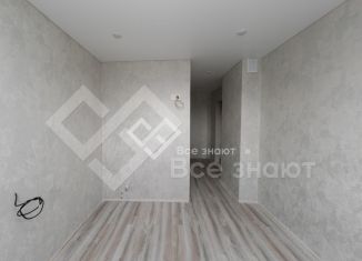 Продам 2-комнатную квартиру, 50.7 м2, Челябинская область, улица Братьев Кашириных, 95