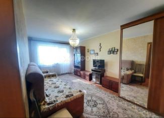 Продам трехкомнатную квартиру, 62 м2, Междуреченск, проспект 50 лет Комсомола, 70
