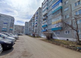 Продажа 2-ком. квартиры, 51.9 м2, Киселёвск, Весенняя улица, 16